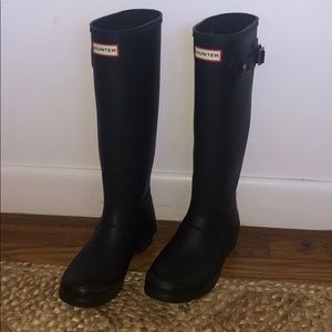 Hunter Rain Boots Tall Black SZ 8/9